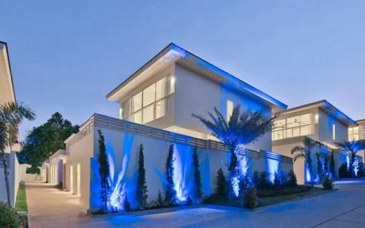 UNIQUE OPPORTUNITY – LUXURY ONE BEDROOM POOL VILLA RESORT